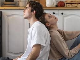 7-38-55: Η τεχνική επικοινωνίας που μειώνει τους καβγάδες στα ζευγάρια – Τι είναι και πώς λειτουργεί 