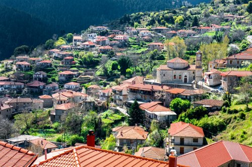 10 πράγματα που πρέπει να κάνεις στην Πελοπόννησο το φθινόπωρο