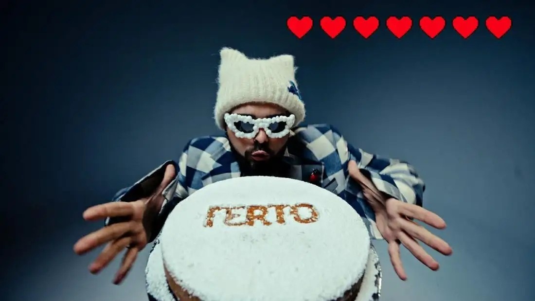 Αυτό είναι το video clip του Ferto με τον Akyla